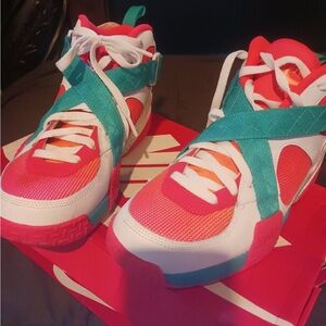 Nike Men Multicolor Sneaker’s